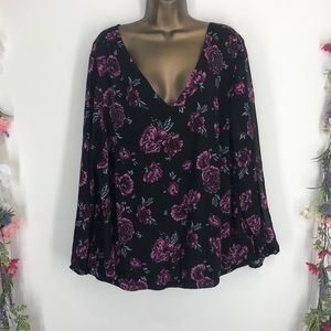 Torrid floral blouse